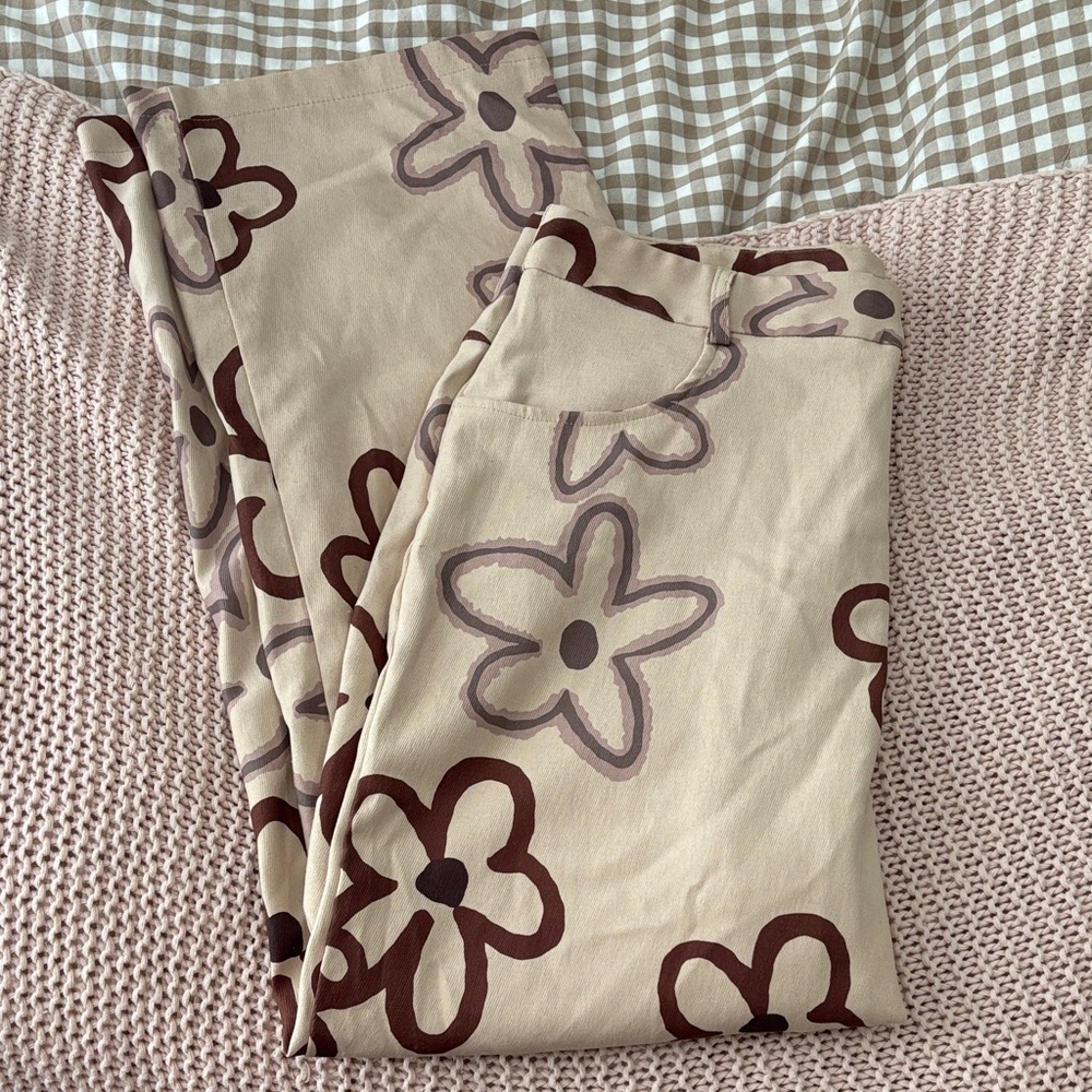 SHEIN Cream and Brown Floral Straight Leg Pants